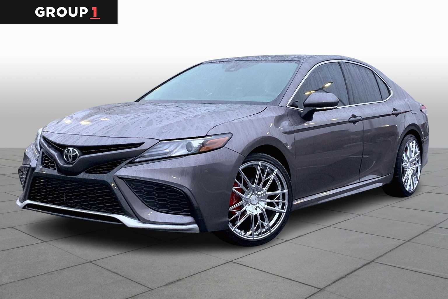 2024 Toyota Camry XSE's photo