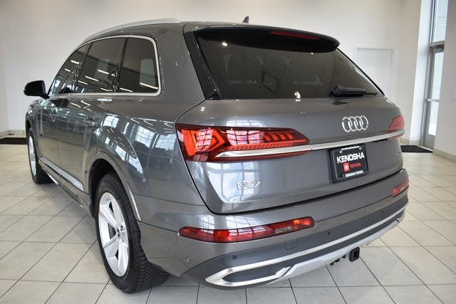 2022 Audi Q7 45 Premium Plus photo 6