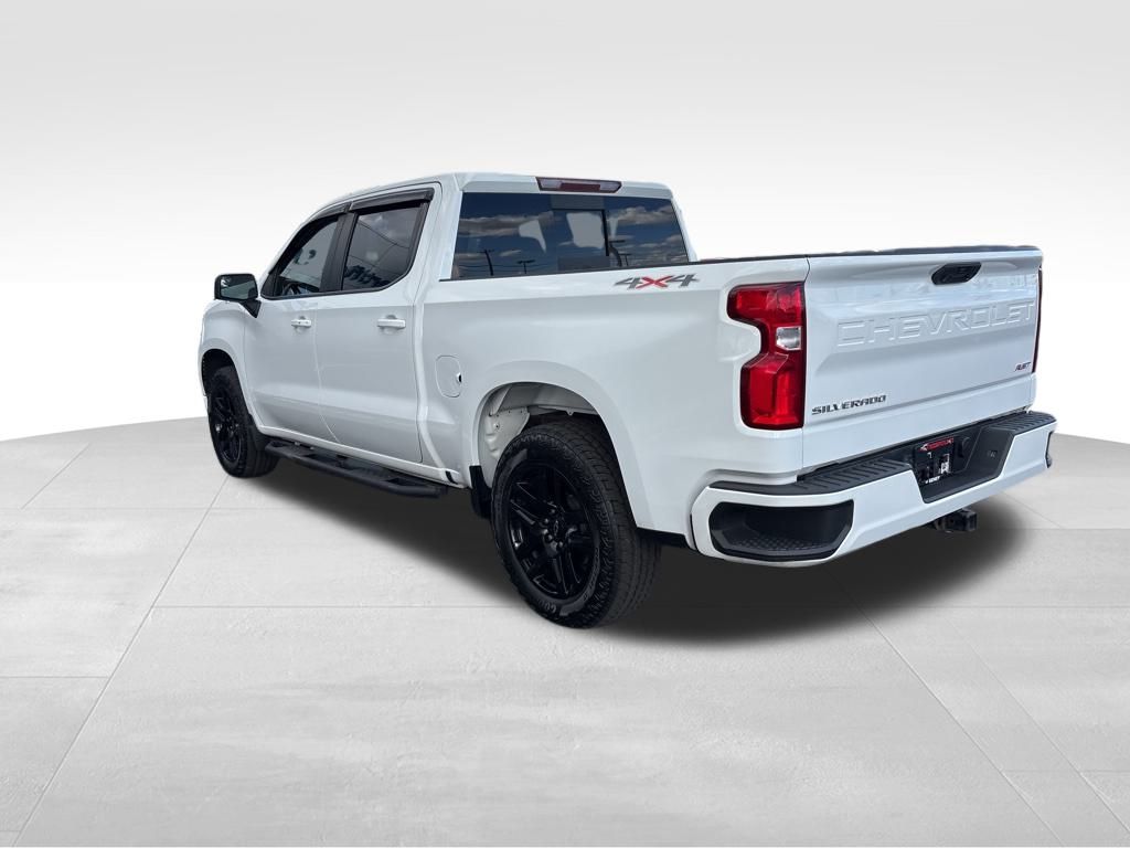 2022 Chevrolet Silverado 1500 RST photo 3