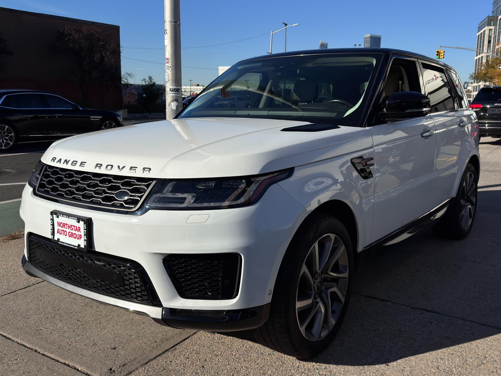 2022 Land Rover Range Rover Sport HSE Silver Edition's photo