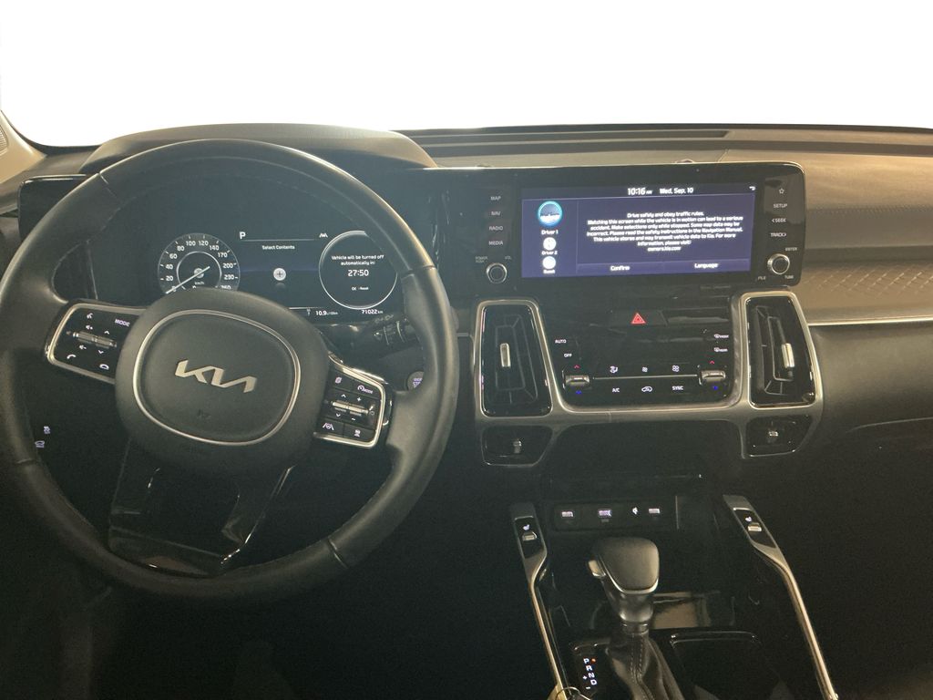 2023 Kia Sorento SX photo 9
