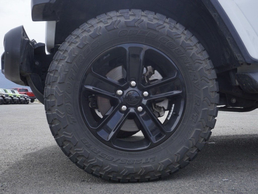 2021 Jeep Wrangler Sahara Altitude photo 9