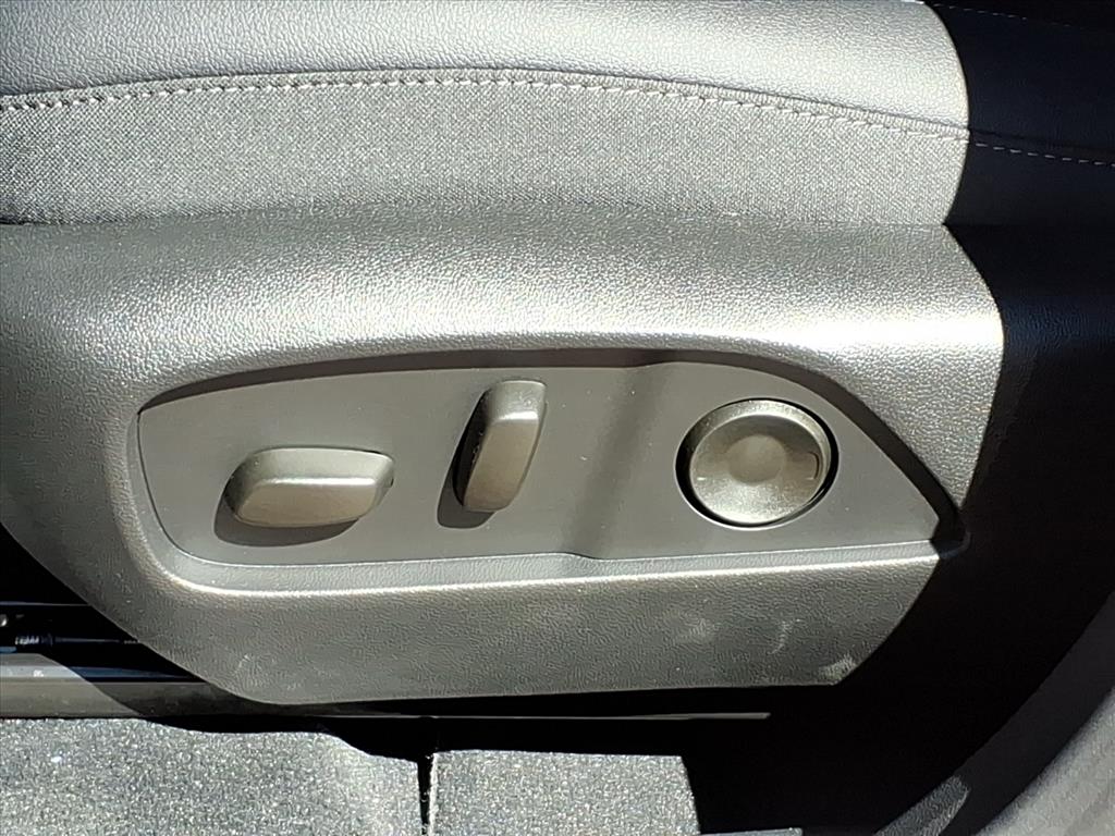 2026 Chevrolet Equinox LT photo 10