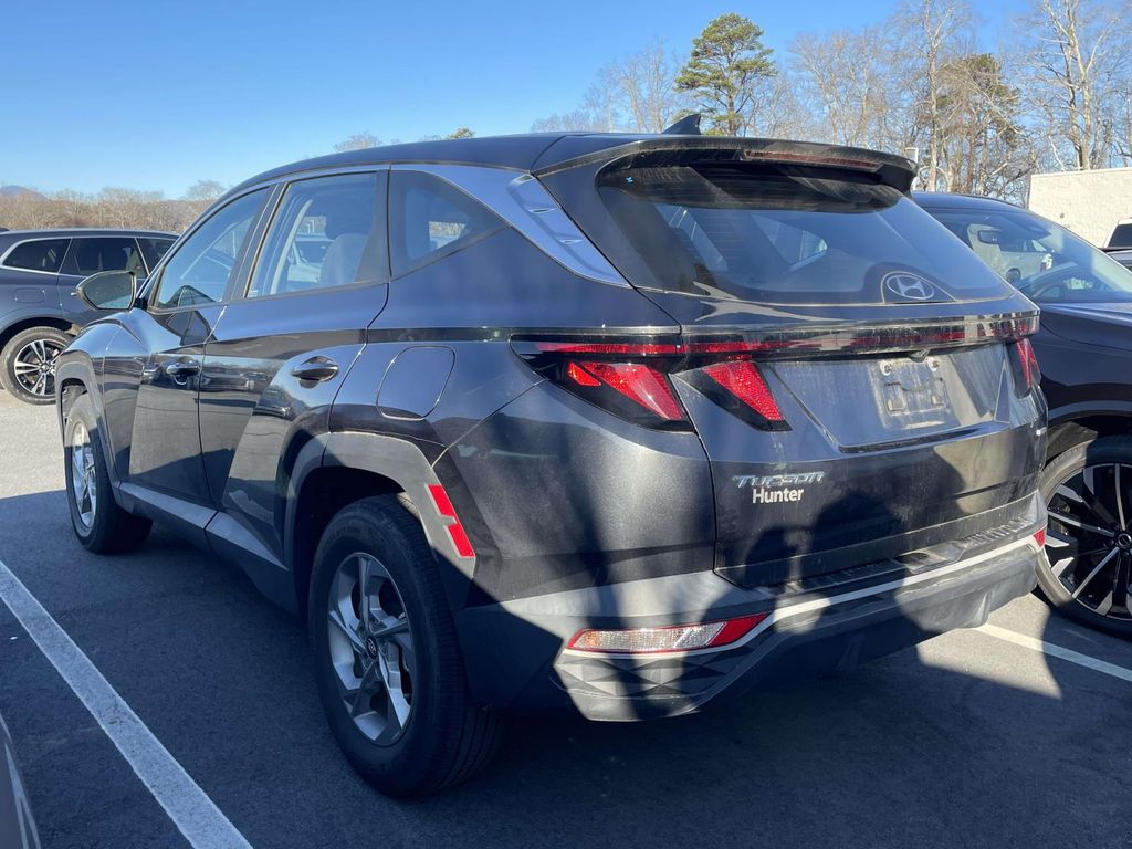 2023 Hyundai Tucson SE photo 3
