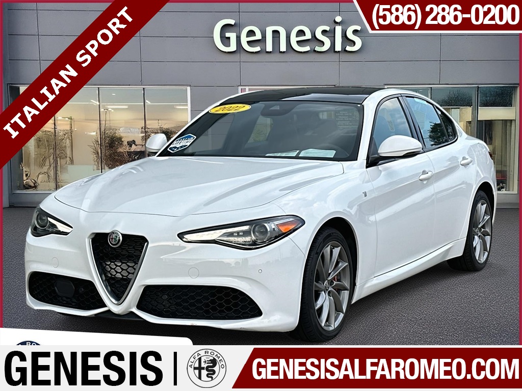 2022 Alfa Romeo Giulia