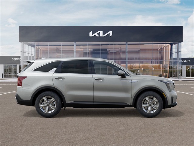 2026 Kia Sorento LX photo 6