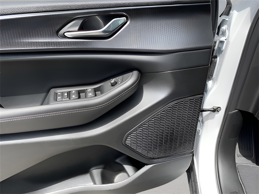 2025 Jeep Grand Cherokee Altitude X photo 22