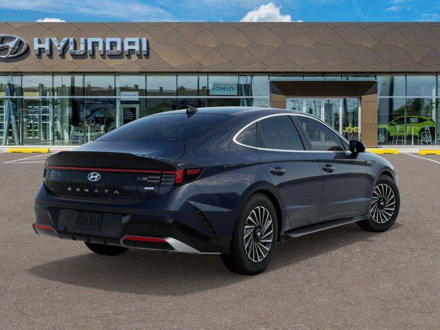 2025 Hyundai Sonata Limited photo 4