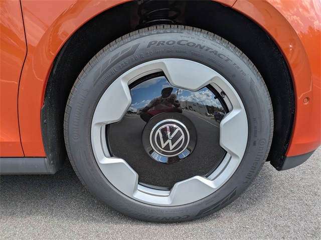 2025 Volkswagen ID. Buzz Pro Plus photo 12