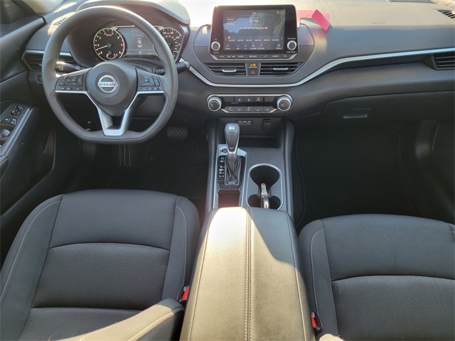 2022 Nissan Altima 2.5 SV photo 32