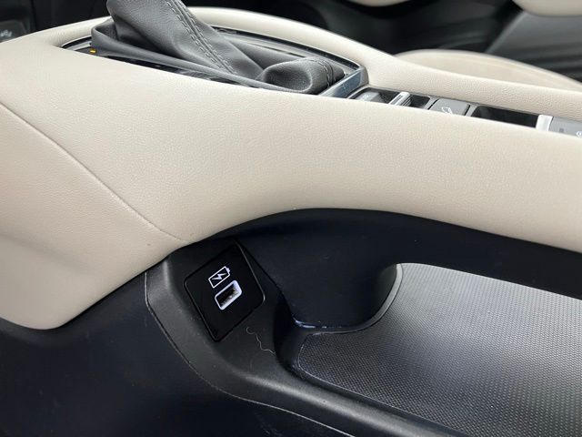 2023 Honda HR-V LX photo 15