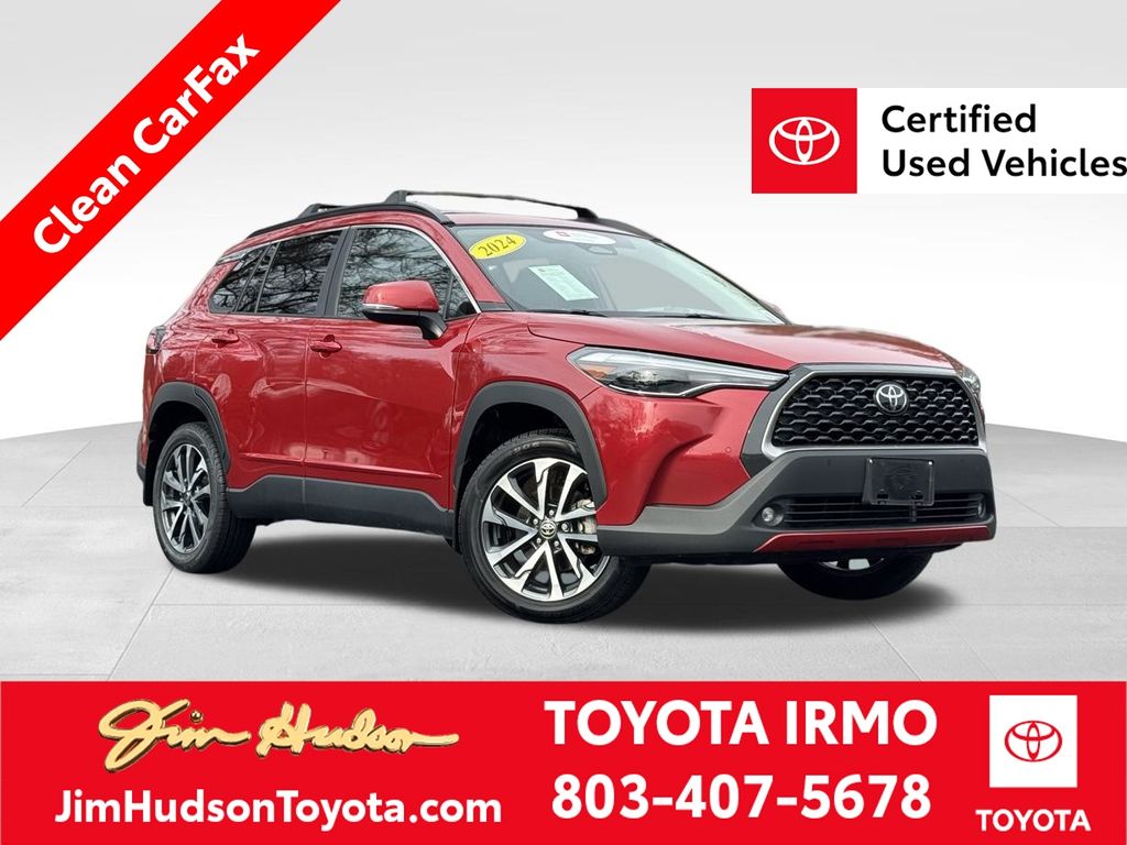 2024 Toyota Corolla Cross XLE's photo