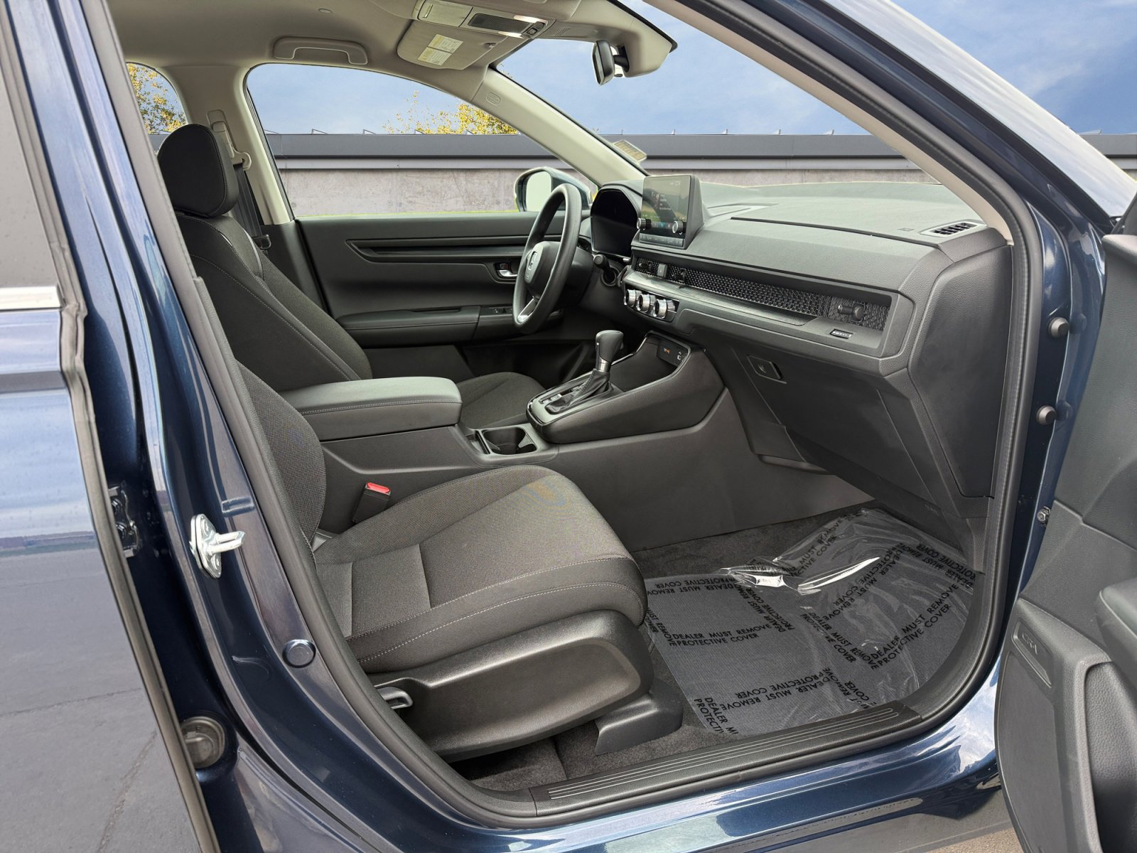 2023 Honda CR-V LX photo 3