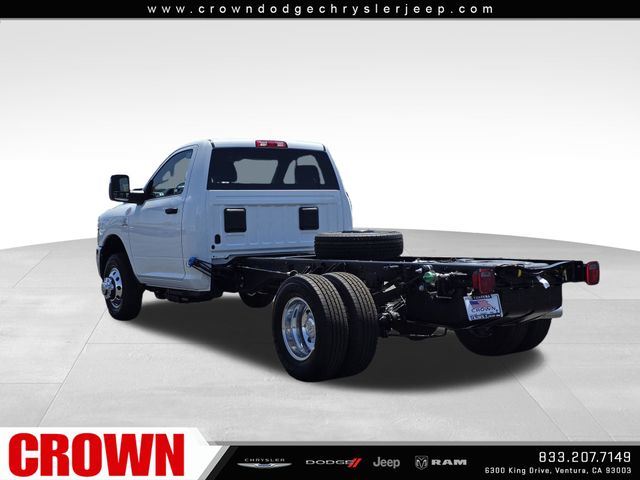 2025 Ram 3500 Tradesman photo 3