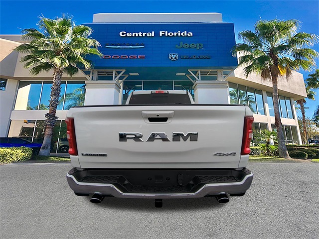 2026 Ram 1500 Laramie photo 4