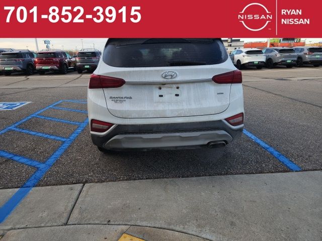 2020 Hyundai Santa Fe SEL photo 4