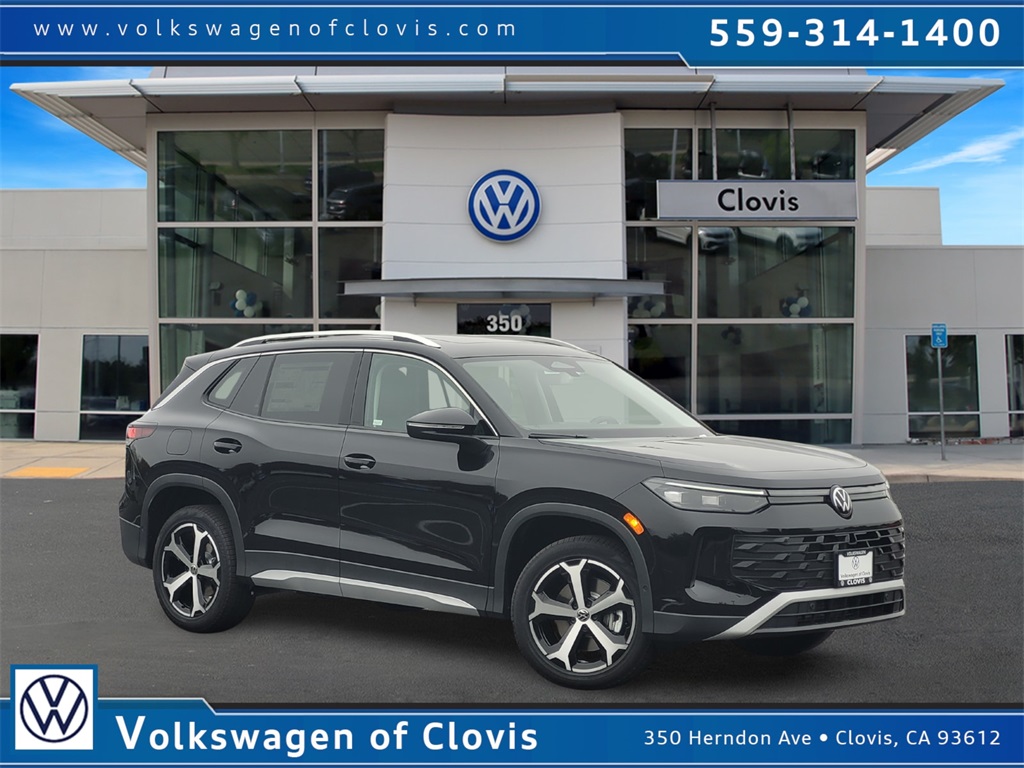 2026 Volkswagen Tiguan SE's photo