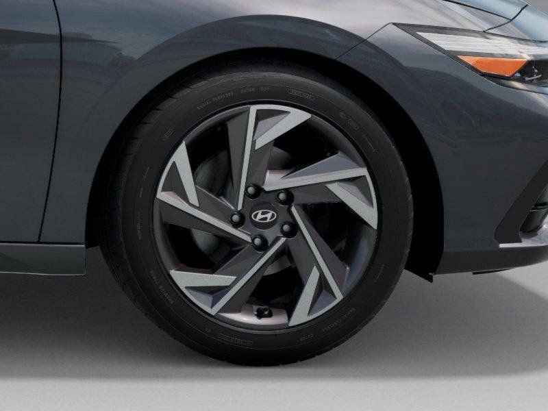 2025 Hyundai Elantra Hybrid Limited photo 8