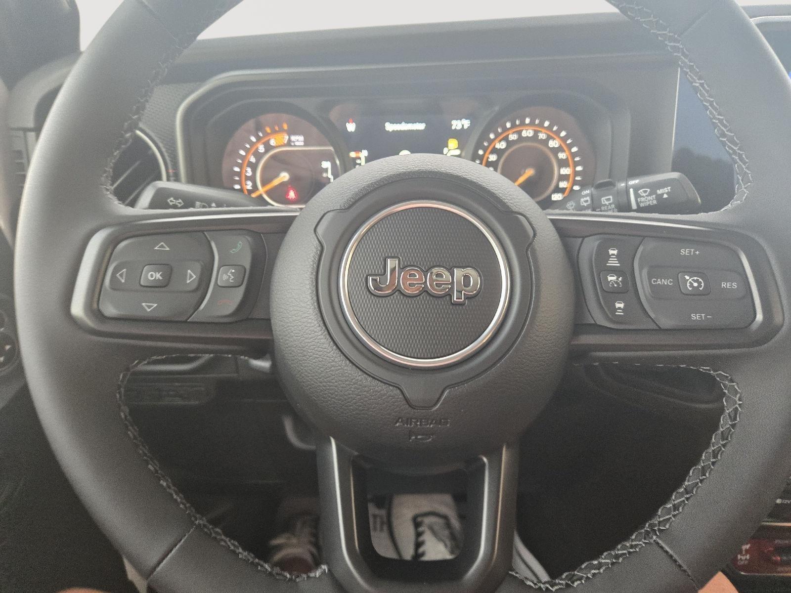 2025 Jeep Wrangler Rubicon photo 11