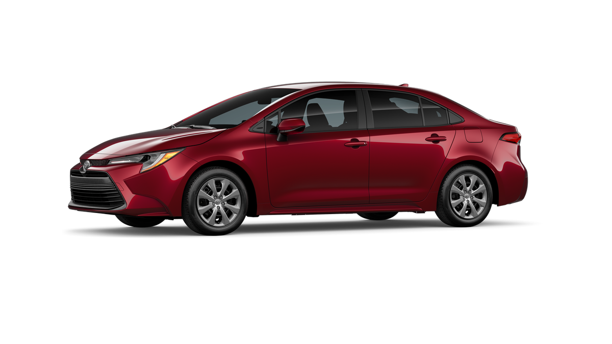 2026 Toyota Corolla LE photo 3