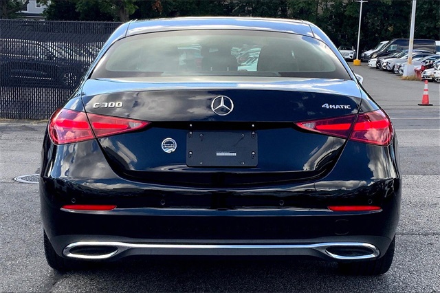 2025 Mercedes Benz C 300 4MATIC photo 3