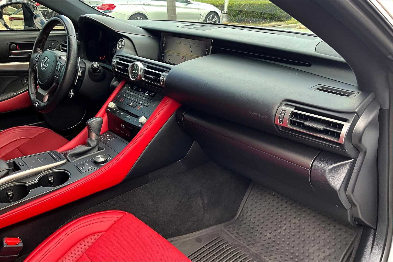 2022 Lexus RC 350 F SPORT photo 18