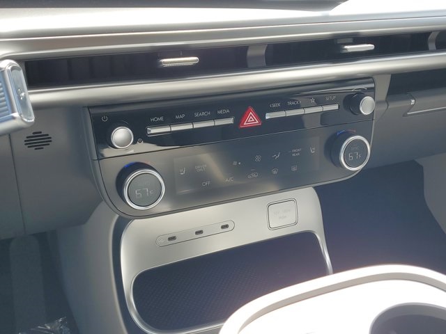 2026 Hyundai Ioniq SE photo 22