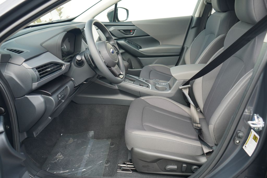 2025 Subaru Crosstrek Premium photo 2