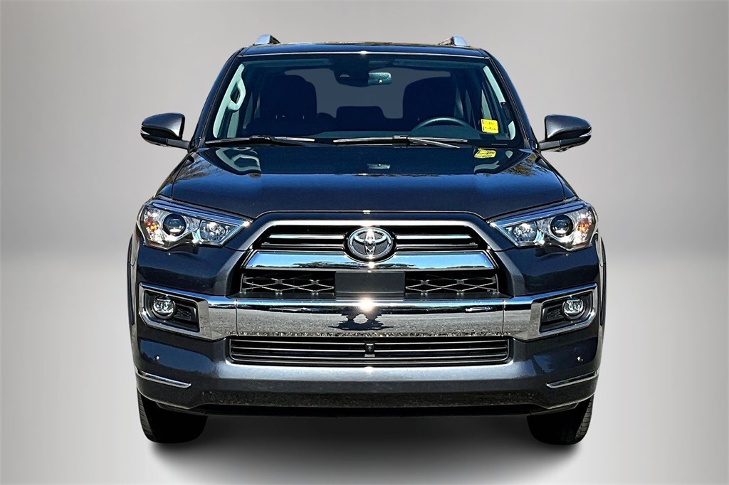 2022 Toyota 4Runner Limited photo 3
