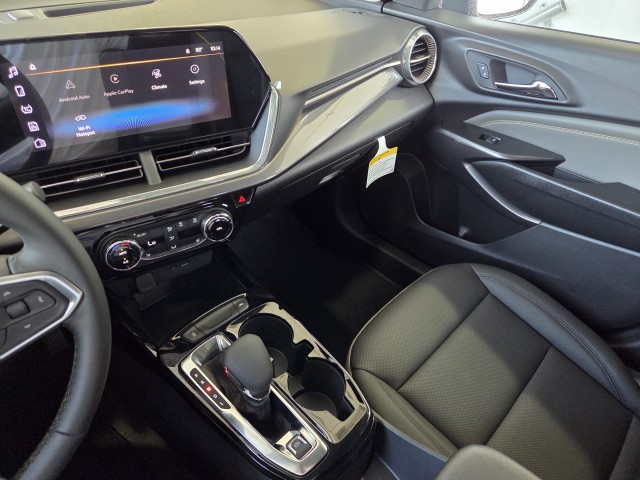 2025 Chevrolet Trax ACTIV photo 25