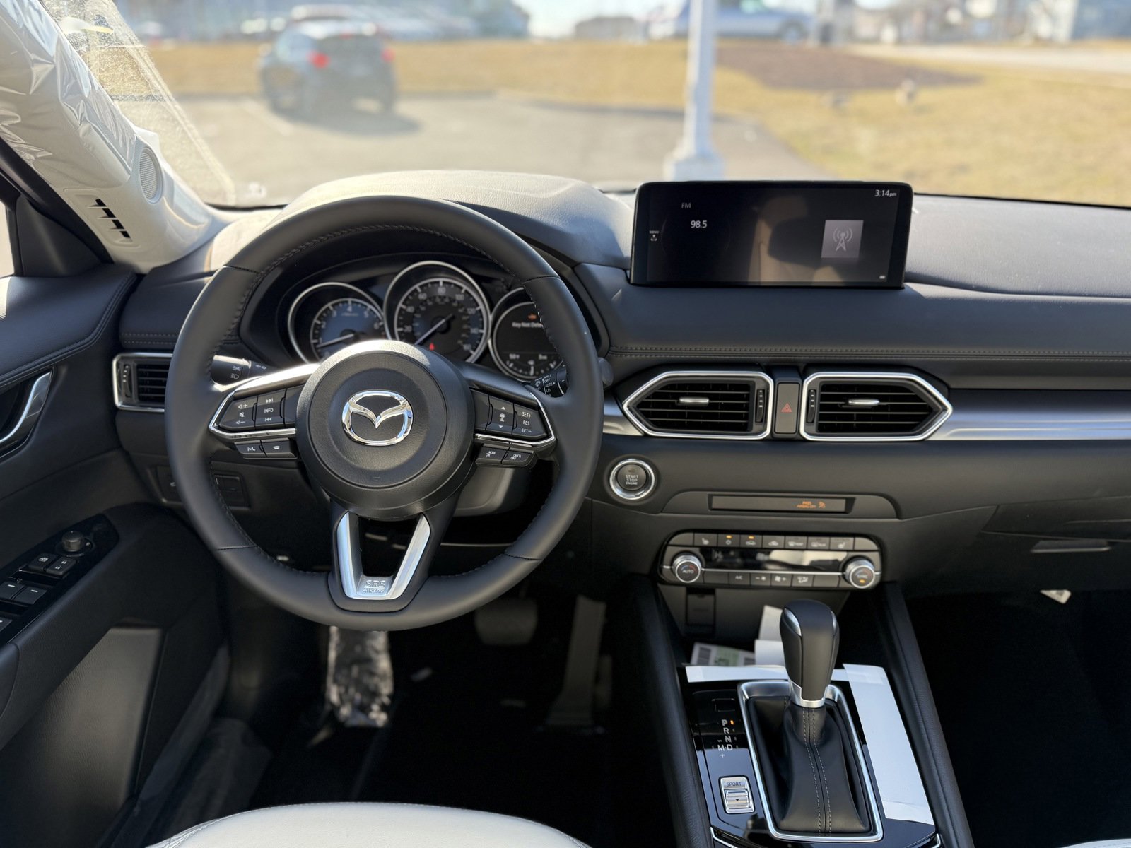 2025 Mazda CX-5 2.5 S Preferred photo 22