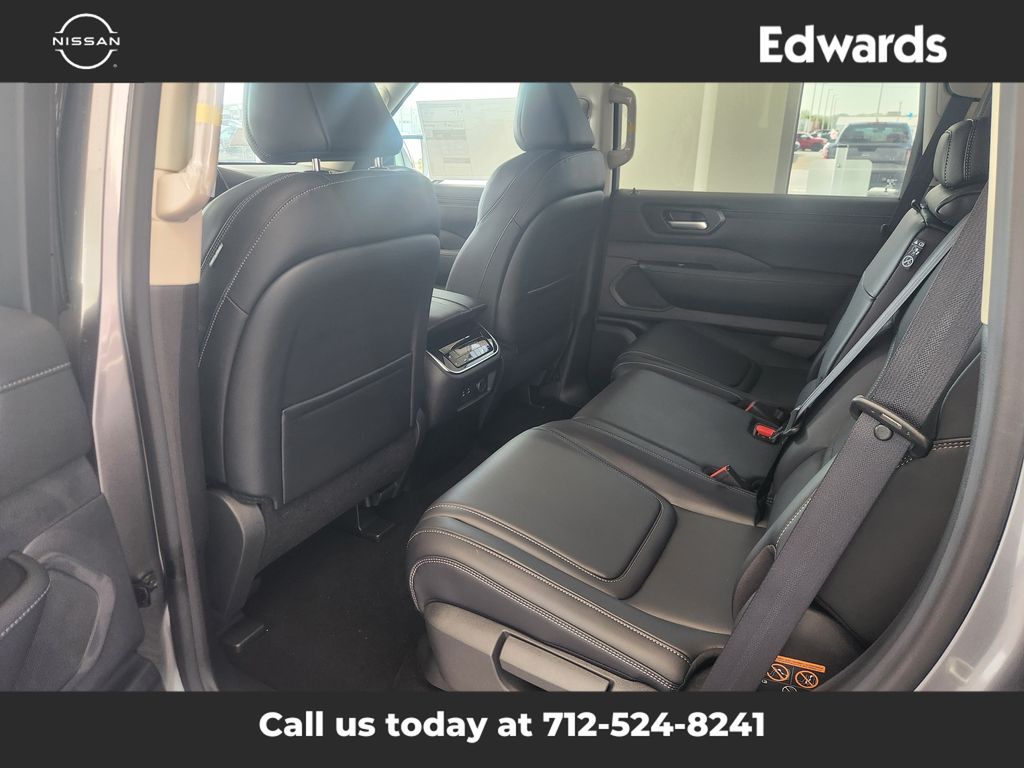 2026 Nissan Armada SV photo 13
