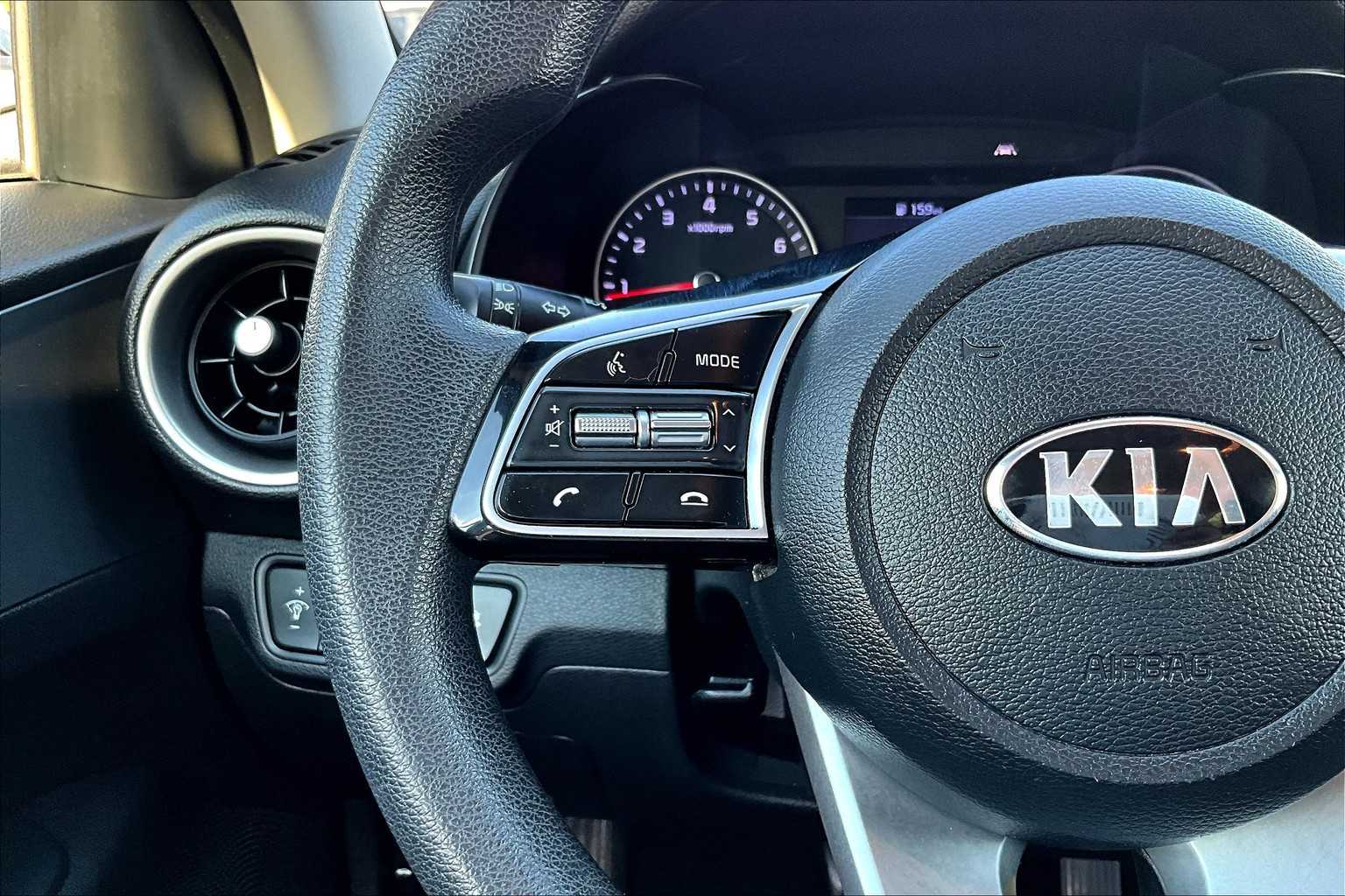 2021 Kia Forte FE LXS photo 21