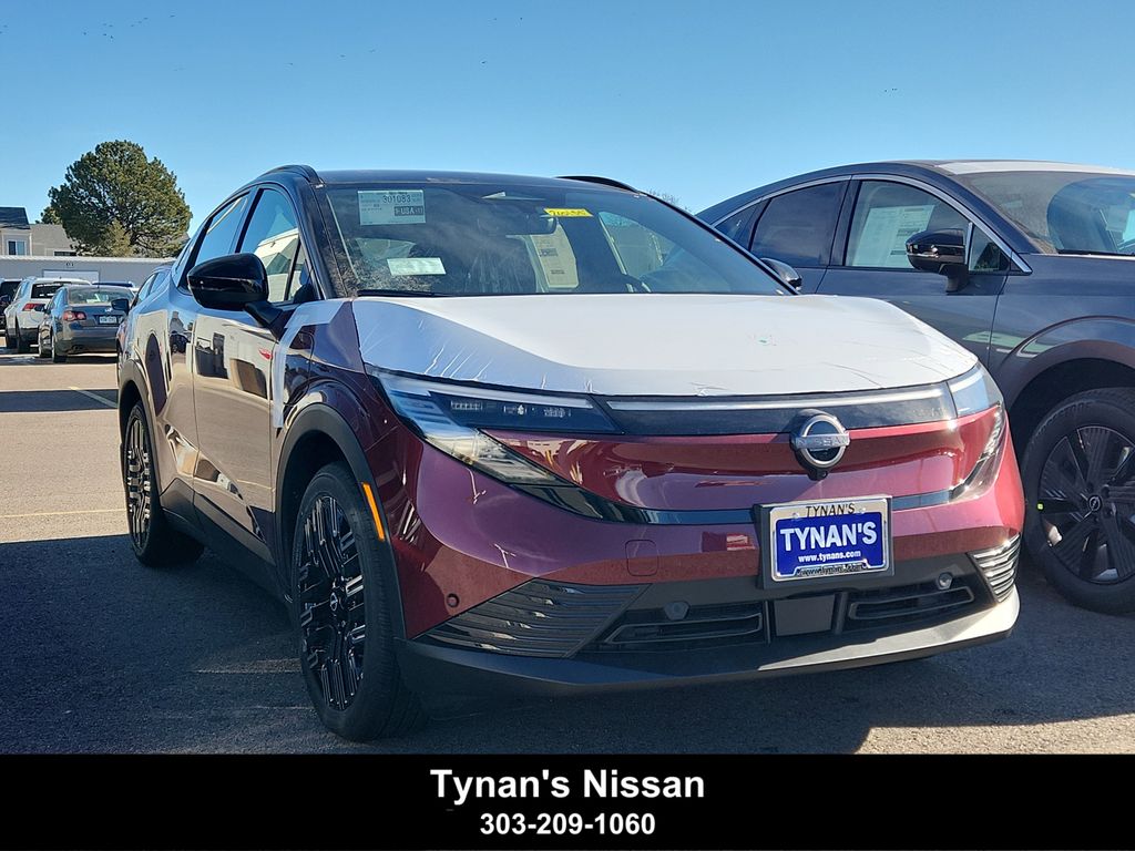 2026 Nissan LEAF Platinum+'s photo