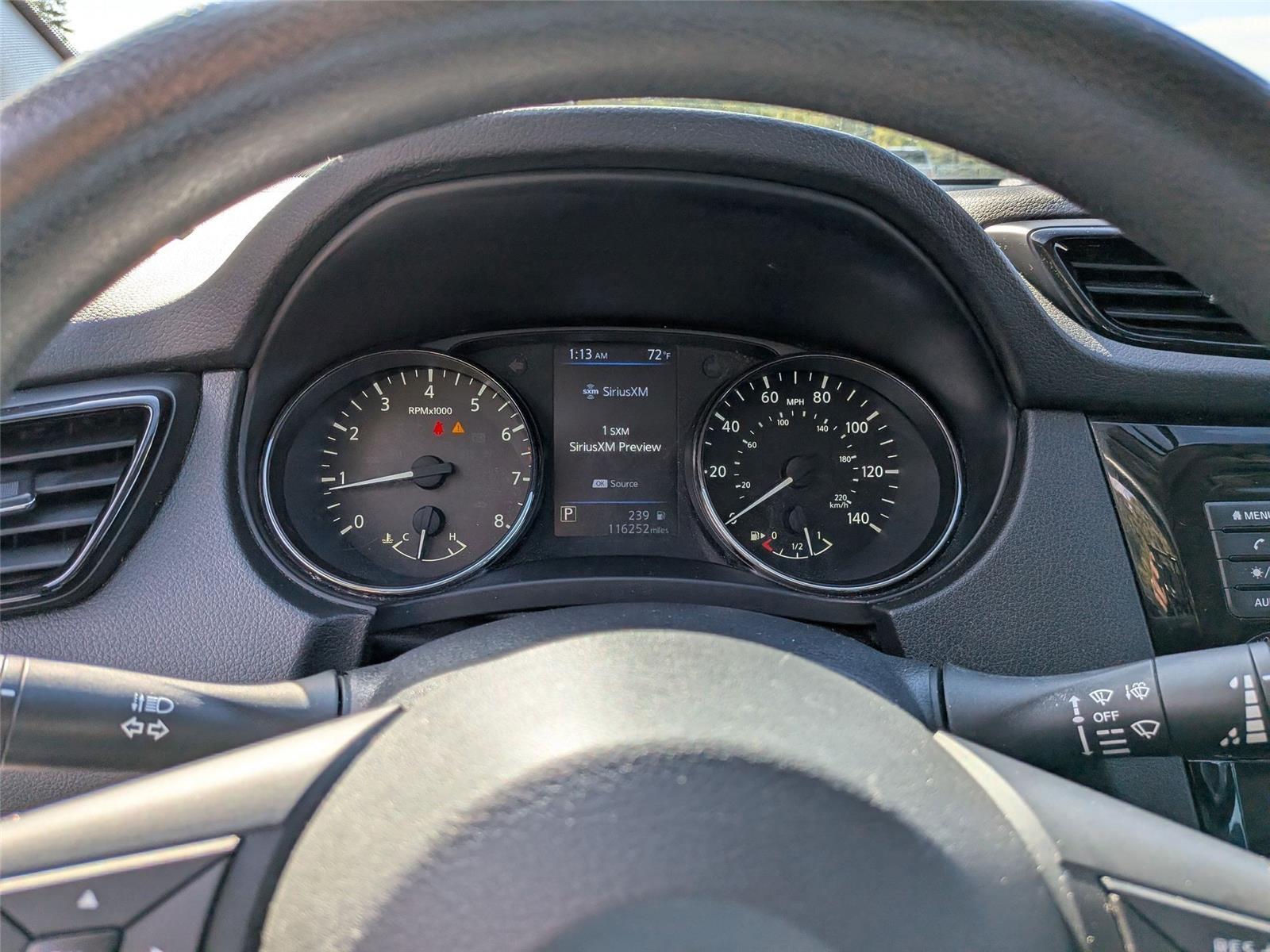 2019 Nissan Rogue Sport S photo 16