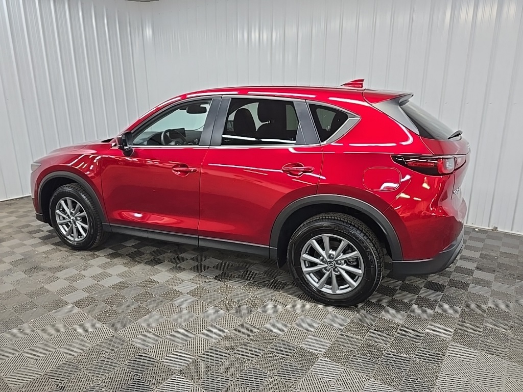 2023 Mazda CX-5 2.5 S Preferred photo 4