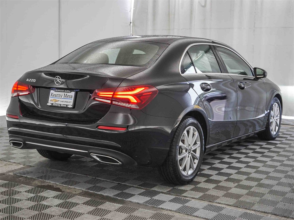 2022 Mercedes Benz A 220 photo 6