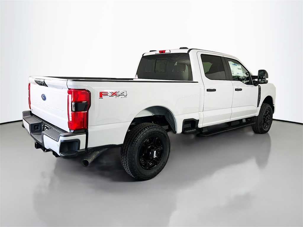 2026 Ford F-350 photo 13