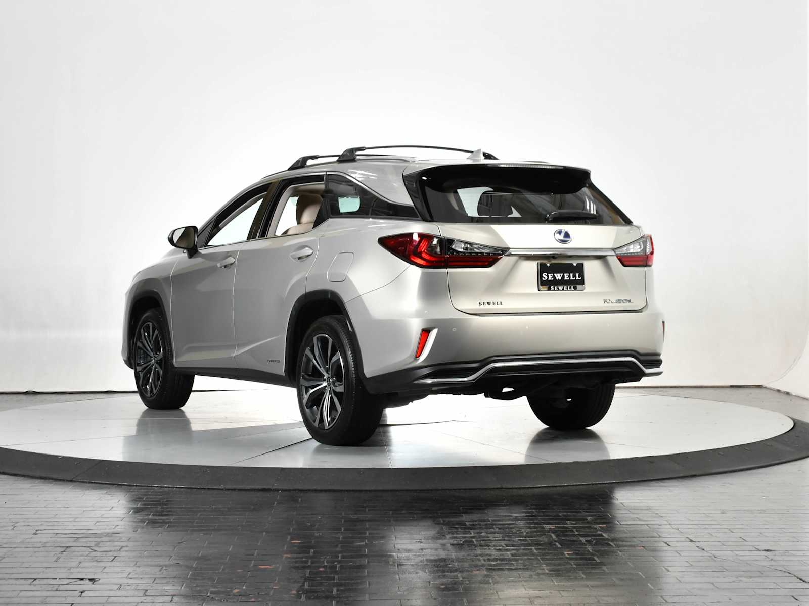 2021 Lexus RX 450hL AWD photo 3