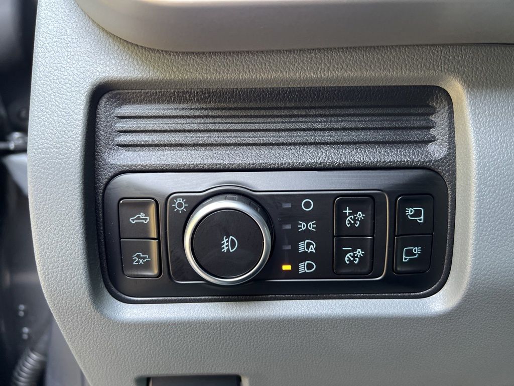 2026 Ford F-350 XLT photo 13