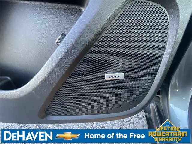 2022 Chevrolet Traverse Leather photo 3