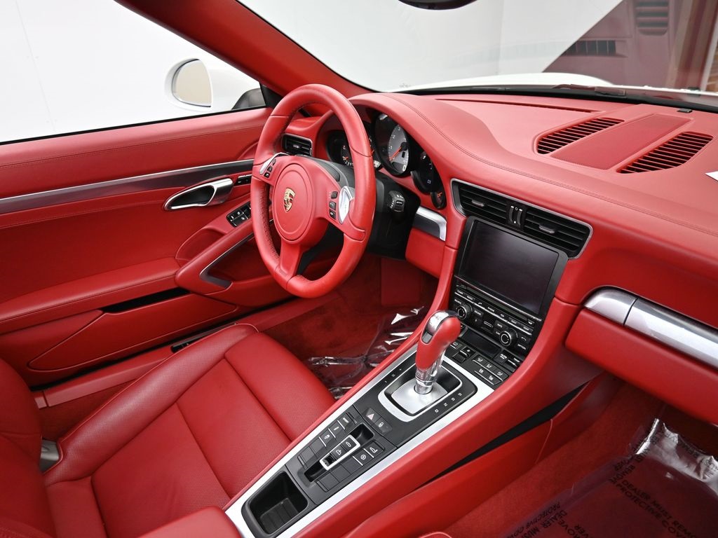 2014 Porsche 911 S photo 9