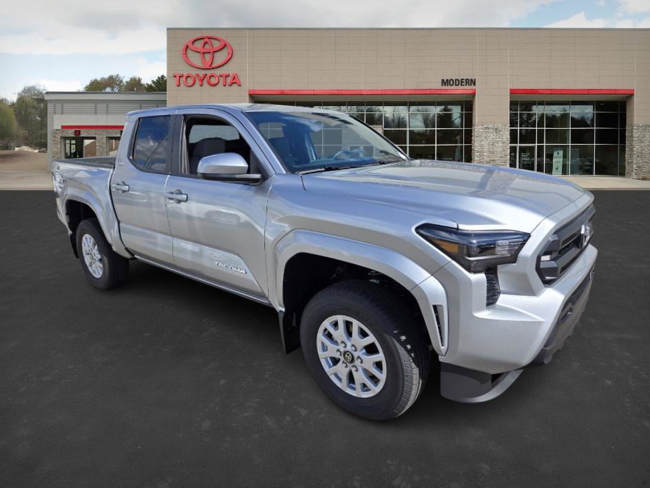 2025 Toyota Tacoma SR5 photo 3