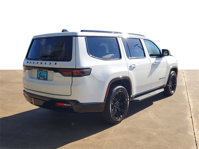 2025 Jeep Wagoneer Series II Carbide photo 4