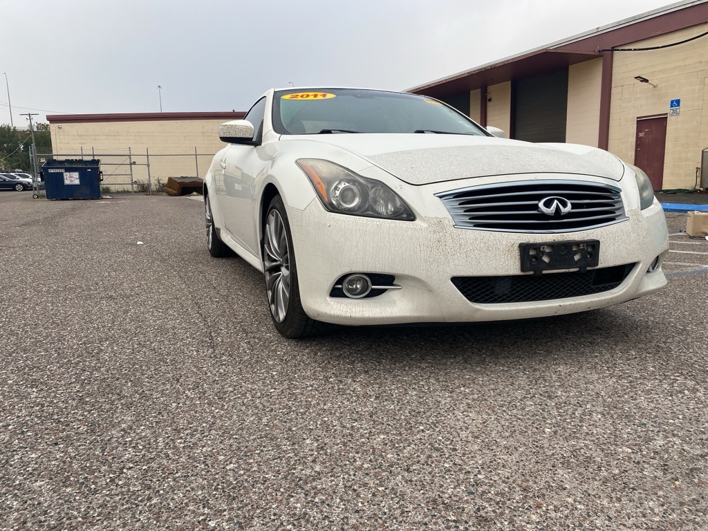 2011 INFINITI G Convertible's photo
