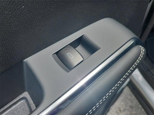 2025 Gmc Acadia Elevation photo 12