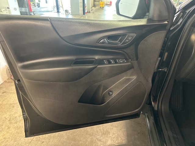 2019 Chevrolet Equinox LT photo 7