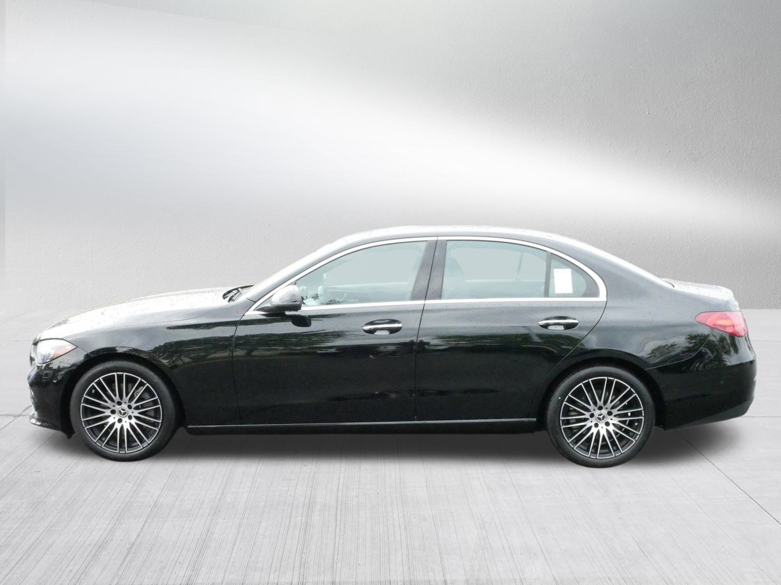 2025 Mercedes Benz C 300 4MATIC photo 4