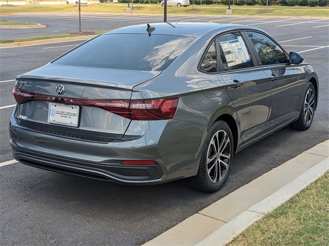2025 Volkswagen Jetta 1.5T Sport photo 4