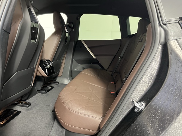 2026 Bmw iX photo 17
